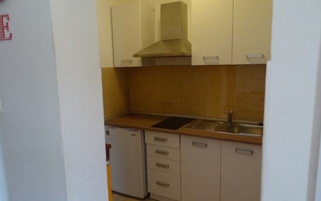 Don - 90m From the sea - SA2 2R