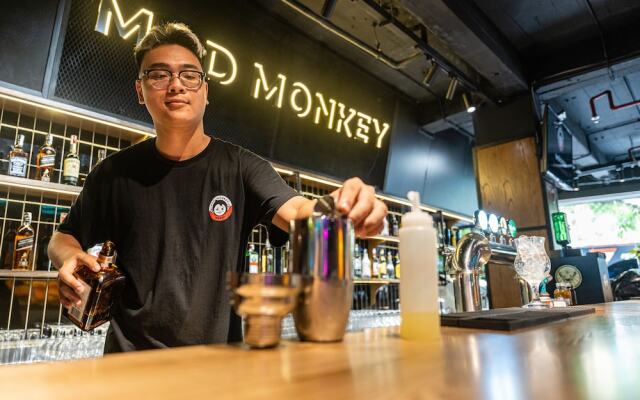 Mad Monkey Hanoi - Hostel