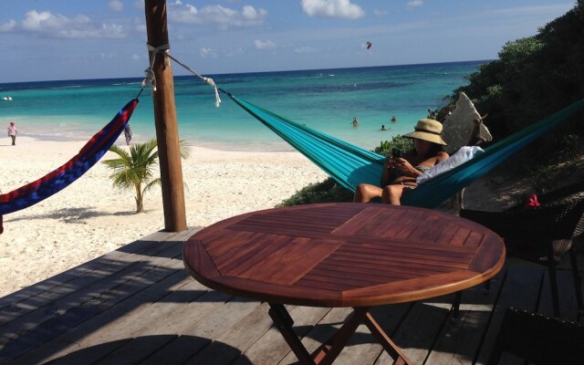 El Secrereto Ocean Front Cabin