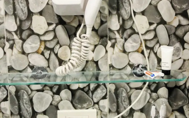 Pacific Bay Grand Suites