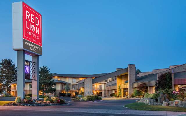 Red Lion Hotel Pasco Airport & Conference Center