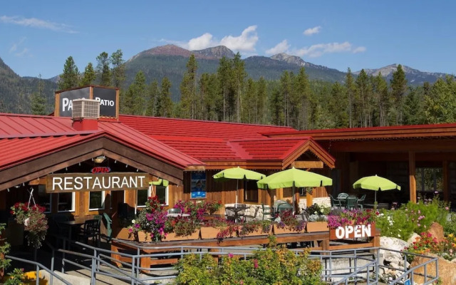 Saddle Mountain Lodge