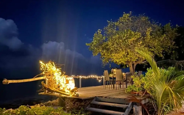 String Wave Maldives