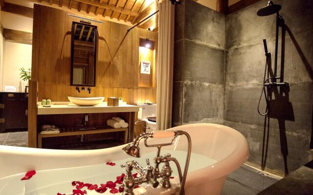 Lijiang Joyful Hotel
