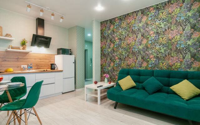 Apartments Home Day on the street Matrosova, 36