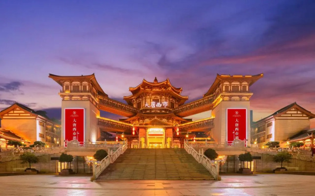 Tang Dynasty West Market Hotel