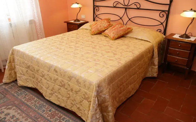 Villa With Private Pool in Piancastagnaio