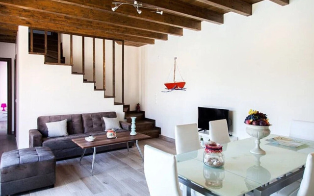 Villa Manos in Ligia