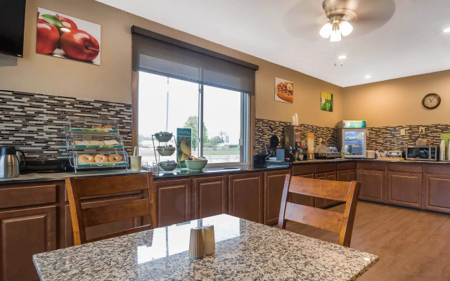 Quality Inn Janesville North