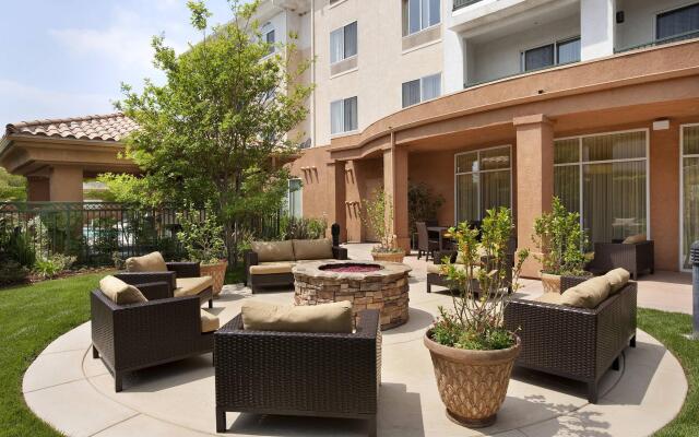 Courtyard by Marriott Ventura Simi Valley