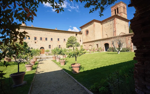 Sant'Anna in Camprena Agriturismo