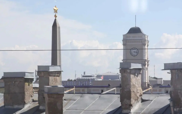 Hotel Pastel on Vosstania 1