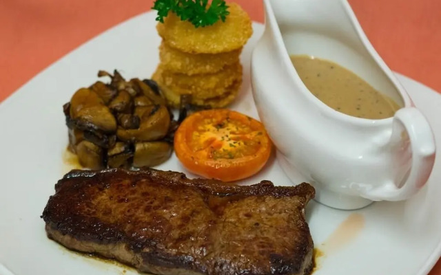 OYO The Station Hotel Penrith