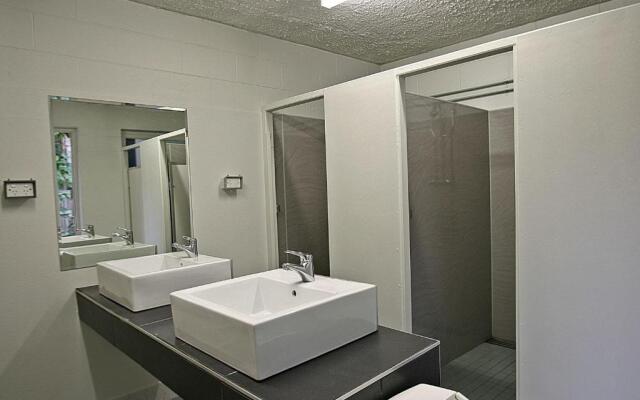 Cstay Motel