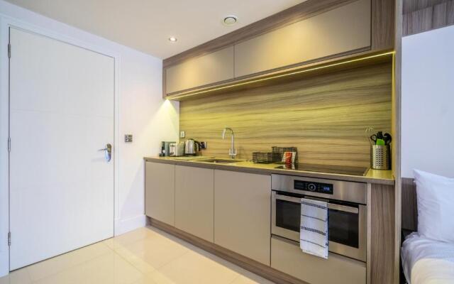 3 Cocoa Suites (parking included)