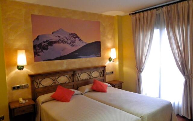 Hotel Arnal
