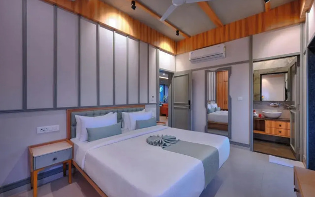 Vega Suites with Private Indoor Pool
