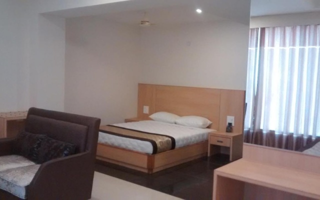Wingston A Treehouse Hotel Goverdhan