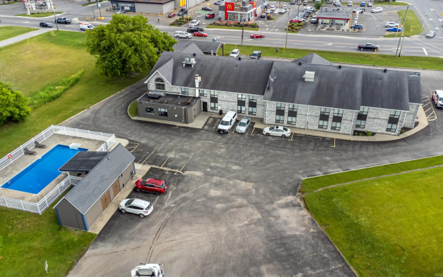 Best Western Smiths Falls Hotel