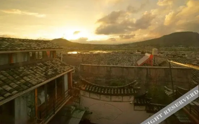 Xiangyu Yangguang Gallery Inn