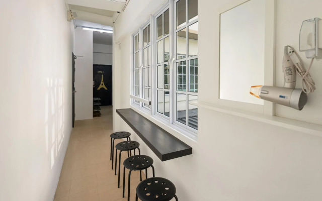 7 Wonders Hostel @ Upper Dickson (SG Clean Certified)