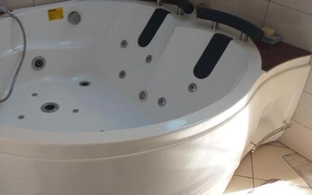 Big appartement avec jacuzzi