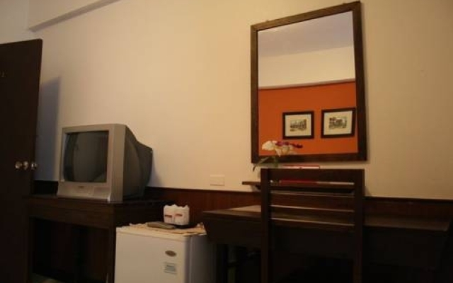 Mali's Room