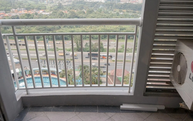 Spacious and Elegant 3BR at Great Western Apartment