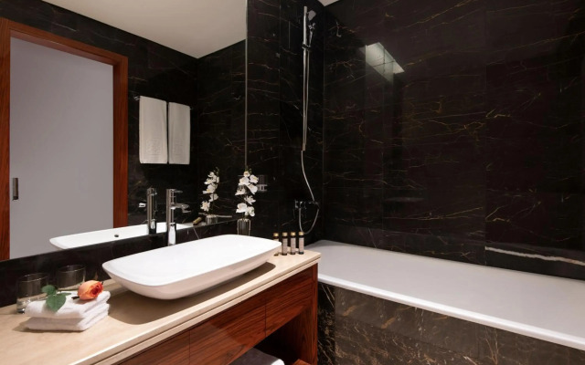 The Bentley Luxury Hotel and Suites