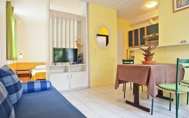 Modern Apartment in Rovinj Near Sea