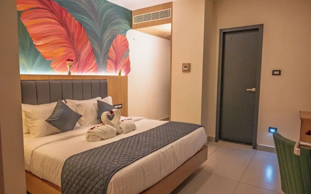 Hotel Tamizh Grand