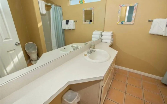 Sandpiper Cove 1129 2 Bedroom Condo by RedAwning