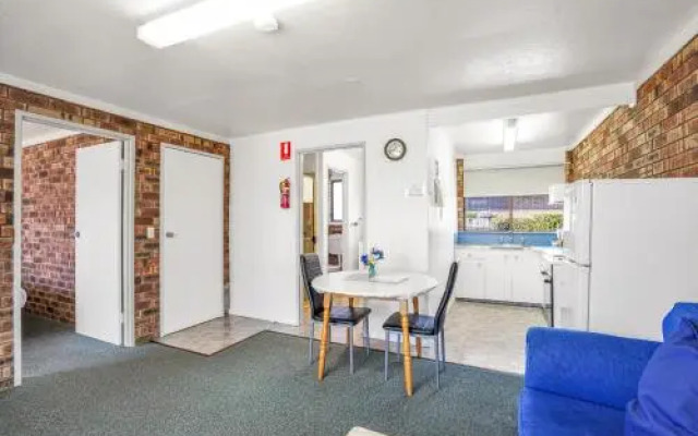 Kellraine Beach Cottages