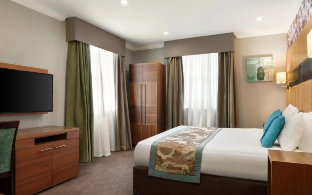 Ramada by Wyndham Cheltenham