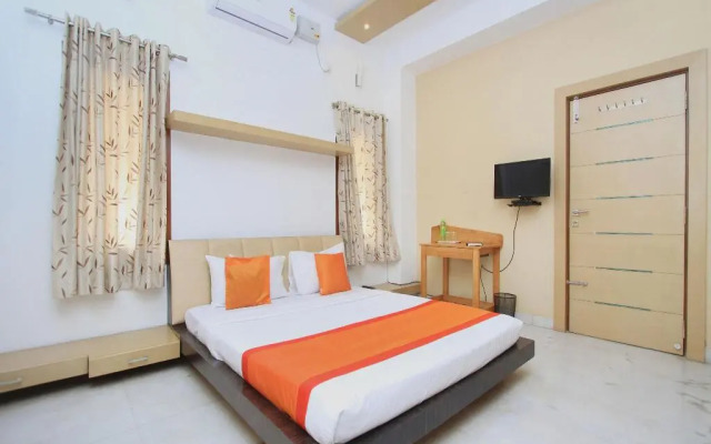 Red Carpet Residence By OYO Rooms