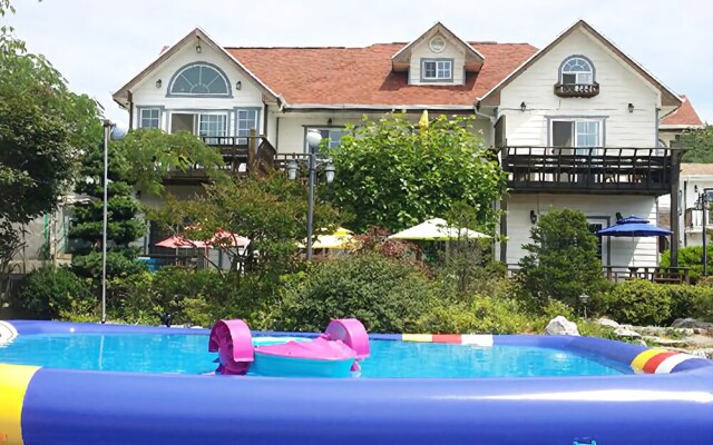 Taean Everland Pension
