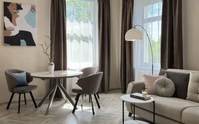 Оригами  на ул. Шота Руставели, д. 4