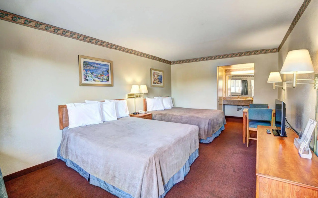 Good Nite Inn Redlands