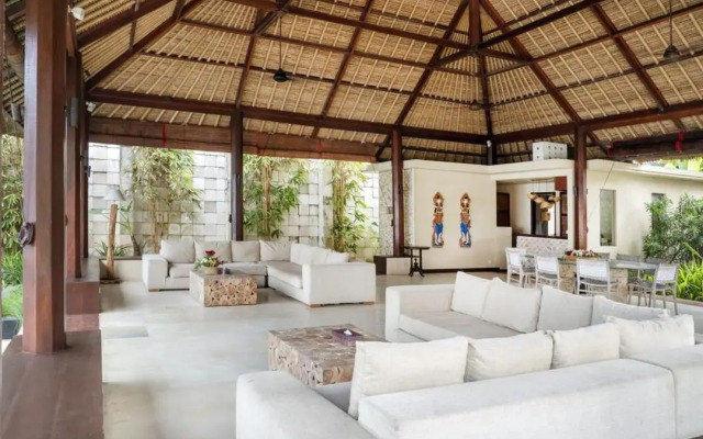 Sound of the Sea Villa