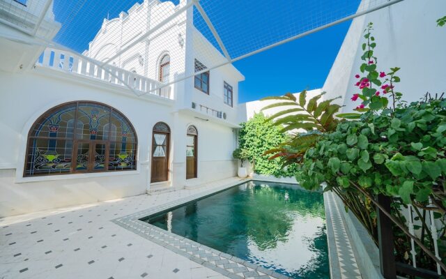 Pitaloka Hotel Sanur By DeWizZManagement