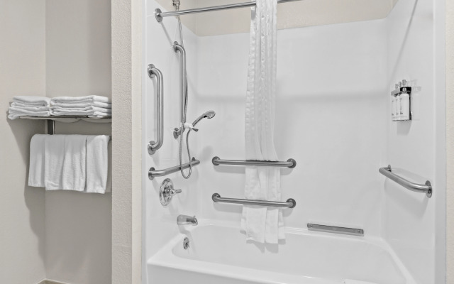 Candlewood Suites HAZLETON by IHG