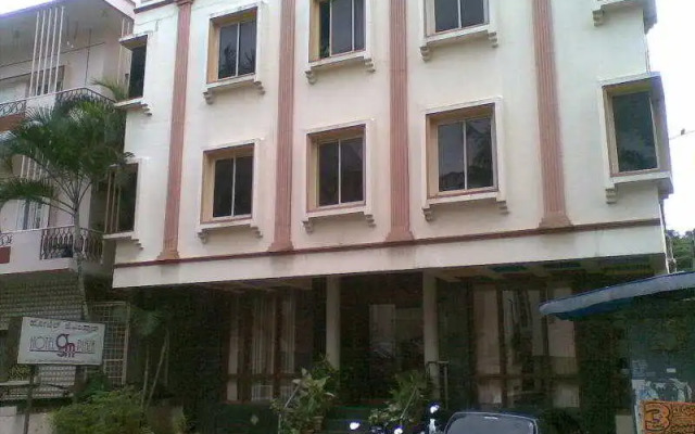 Hotel GM Plaza