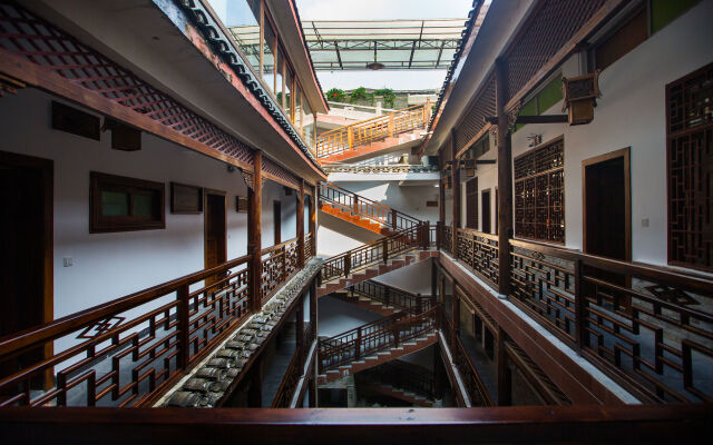 Yangshuo Hidden Dragon Villa