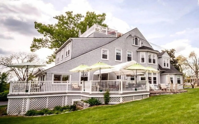 Friendly City Inn Bed & Breakfast