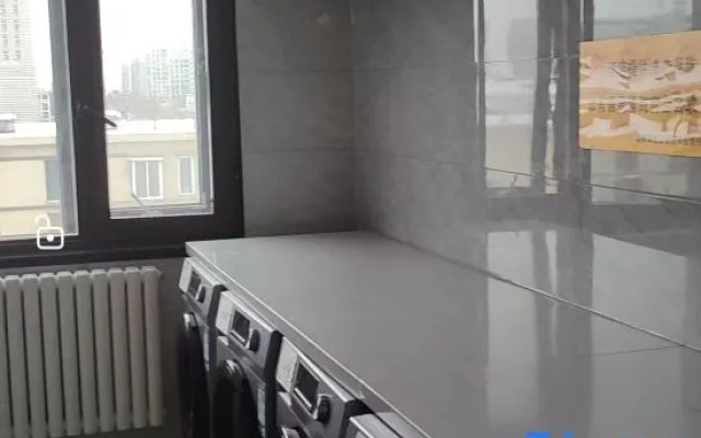 Shuoguochao Hotel (Beijing Daxing Huangcun West Street Subway Station)