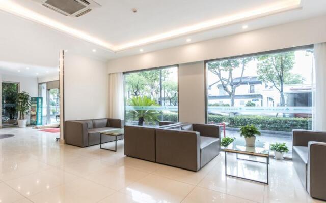 GreenTree Inn Suzhou Railway Station South Square Humble Administrator's Garden Business Hotel