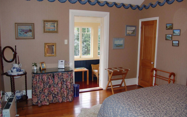 Baywick Inn