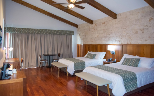 Los Brezos Boutique Hotel