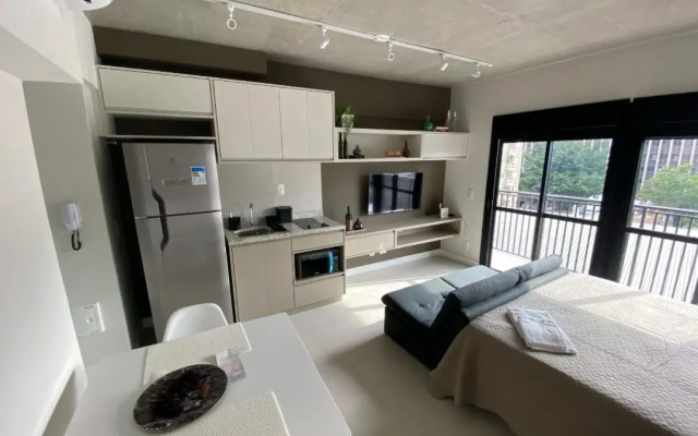 67 New studio in great location! Fast WI-FI, balcony