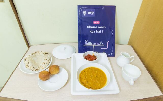OYO 8932 Delight Inn Gachibowli